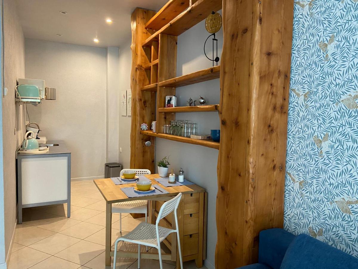 Auberge Gekko Ornaisons Eksteriør billede